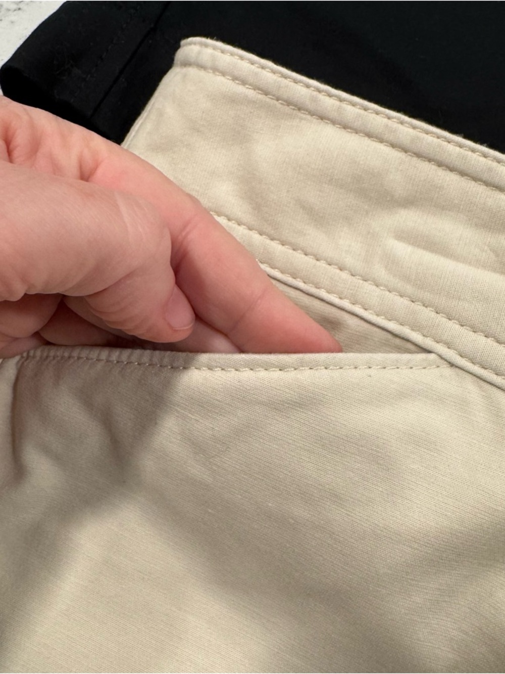 Lot of 2 Ann Taylor Signature Womens 8 Stretch Casual Flat Front Khaki 4" Shorts - Picture 2 of 15